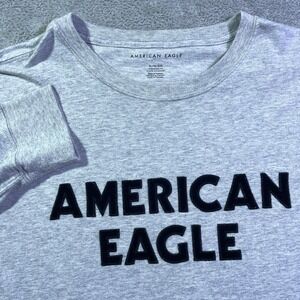 American Eagle Outfitters Men's Long Sleeve Shirt Gray Graphic XL Standard Fit‎